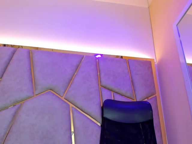 Cloe-candy live cam on BongaCams