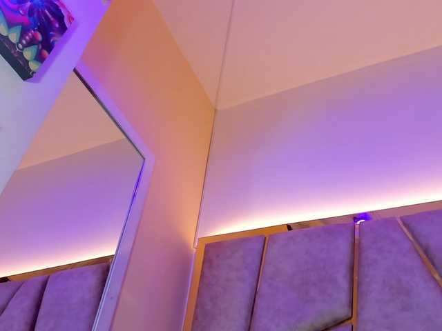 Cloe-candy live cam on BongaCams