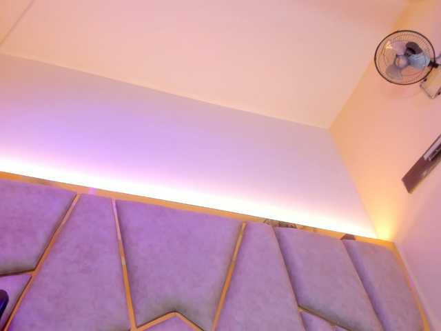 Cloe-candy live cam on BongaCams