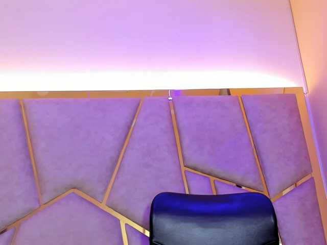 Cloe-candy live cam on BongaCams