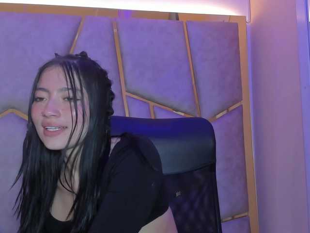 Cloe-candy live cam on BongaCams