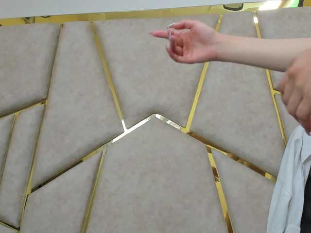 Cloe-candy live cam on BongaCams
