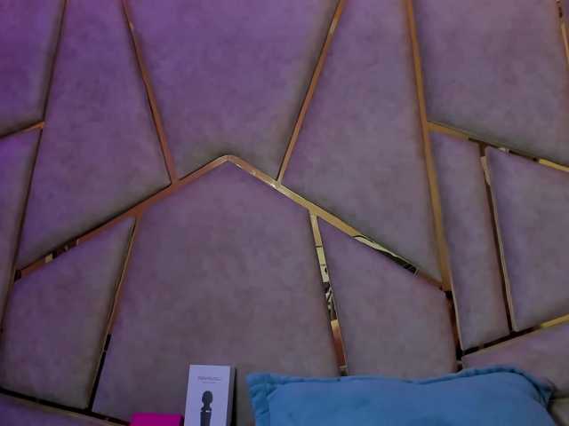 Cloe-candy live cam on BongaCams