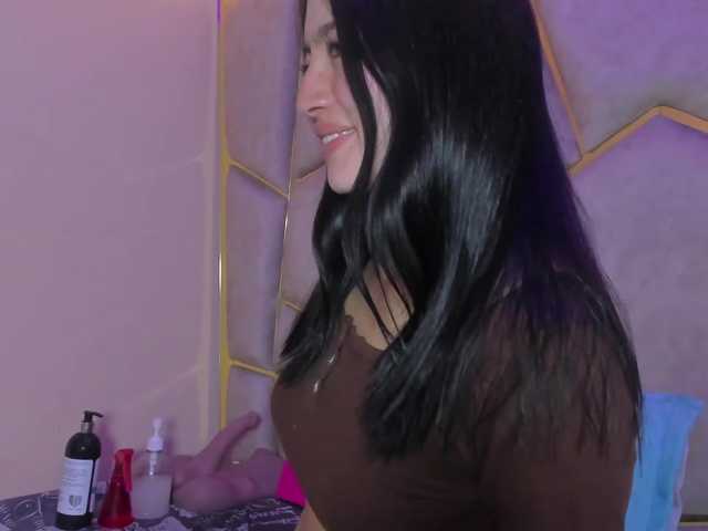 Cloe-candy live cam on BongaCams