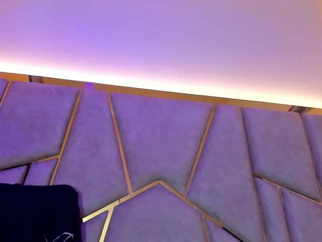 Cloe-candy live cam on BongaCams