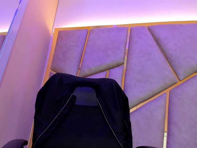 Cloe-candy live cam on BongaCams