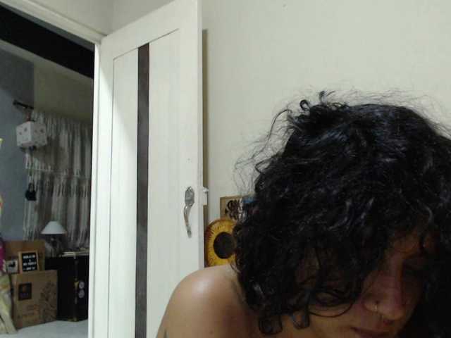AlinaWoolf live webcam show