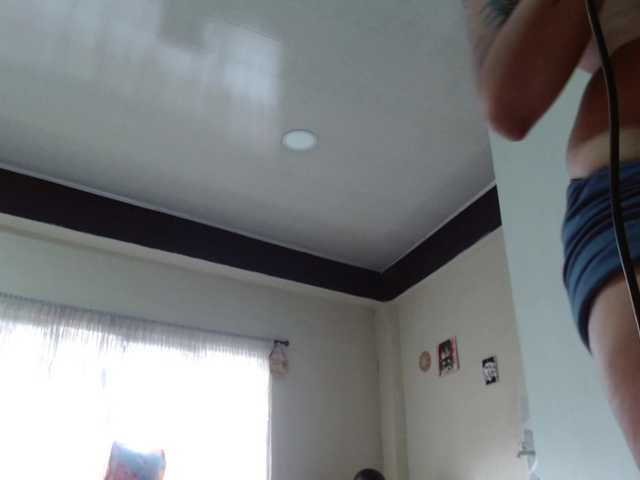 AlinaWoolf live cam on BongaCams