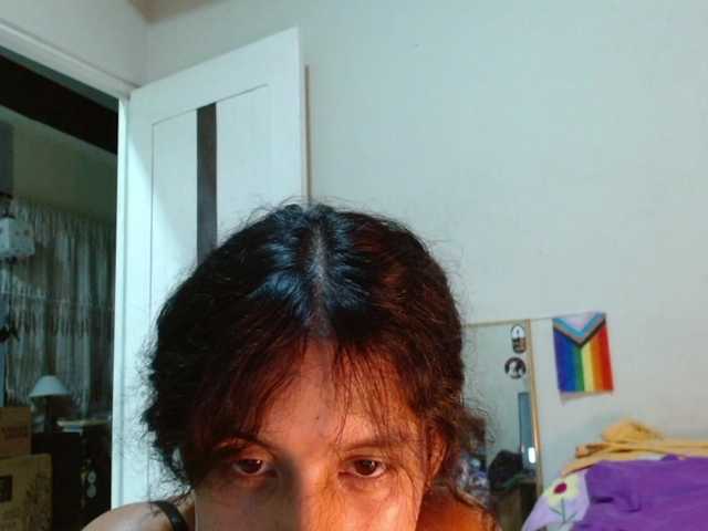 AlinaWoolf live cam on BongaCams