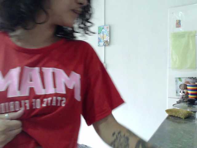 AlinaWoolf live webcam show