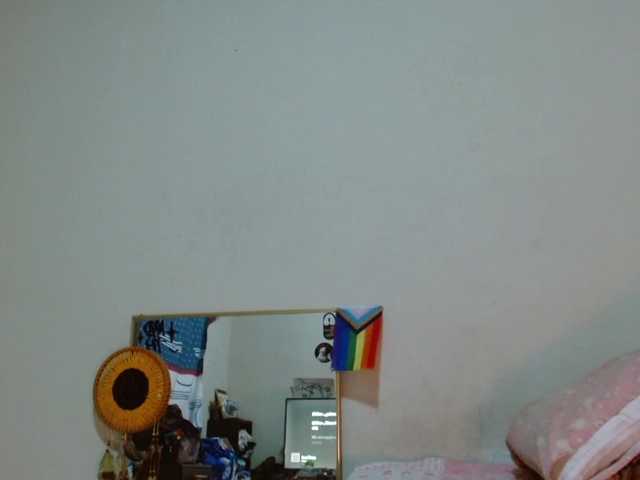 AlinaWoolf live cam on BongaCams