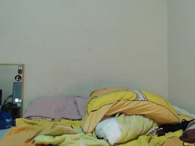 AlinaWoolf live cam on BongaCams