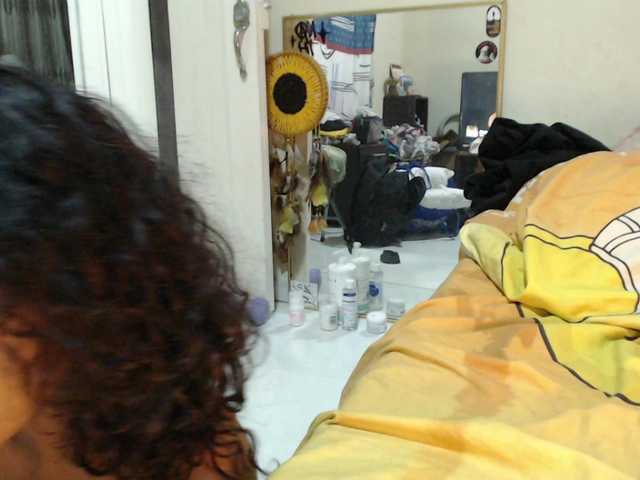 AlinaWoolf live webcam show