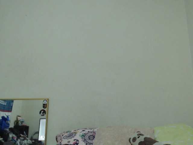 AlinaWoolf live cam on BongaCams
