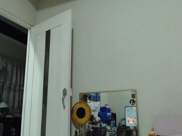 AlinaWoolf live cam on BongaCams