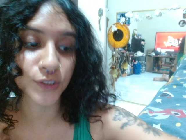 AlinaWoolf live cam on BongaCams