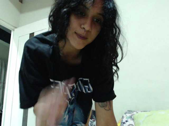 AlinaWoolf live webcam show