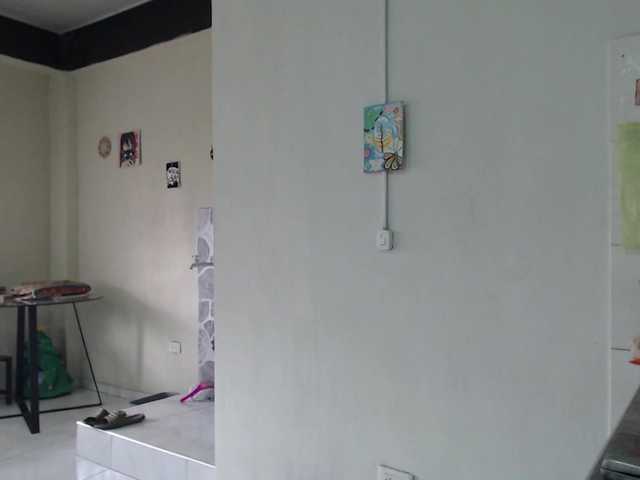 AlinaWoolf live webcam show