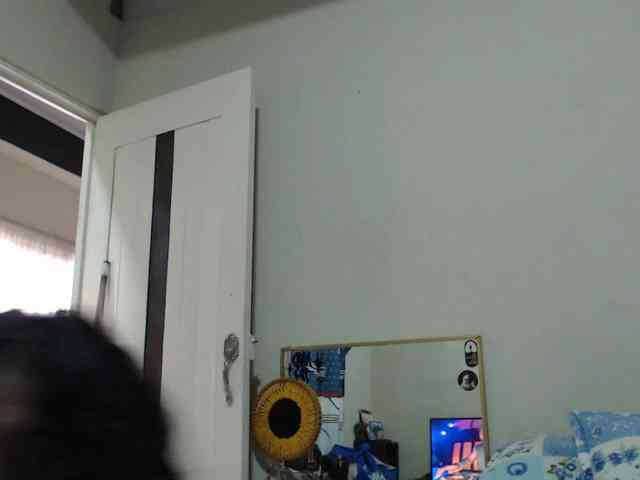 AlinaWoolf webcam