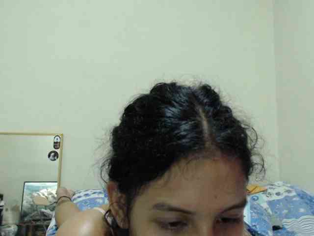 AlinaWoolf webcam