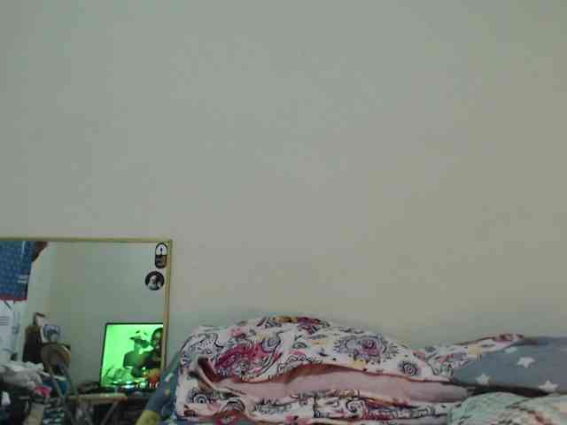 AlinaWoolf Live Webcam on BongaCams