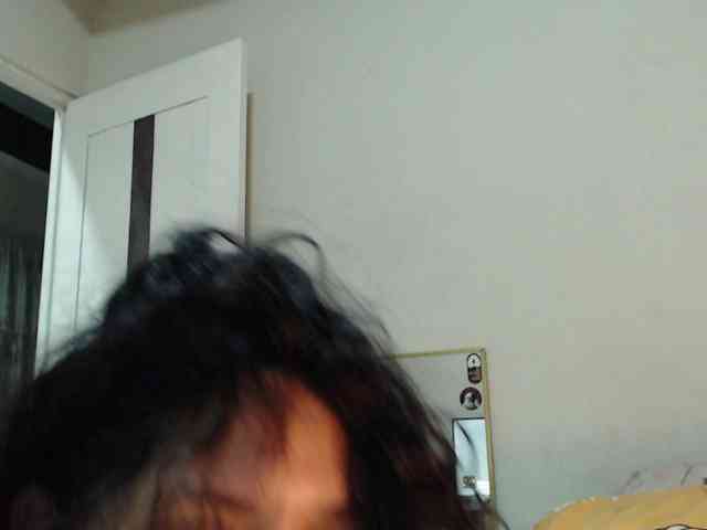 AlinaWoolf webcam