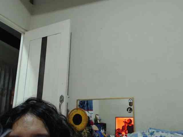 AlinaWoolf webcam