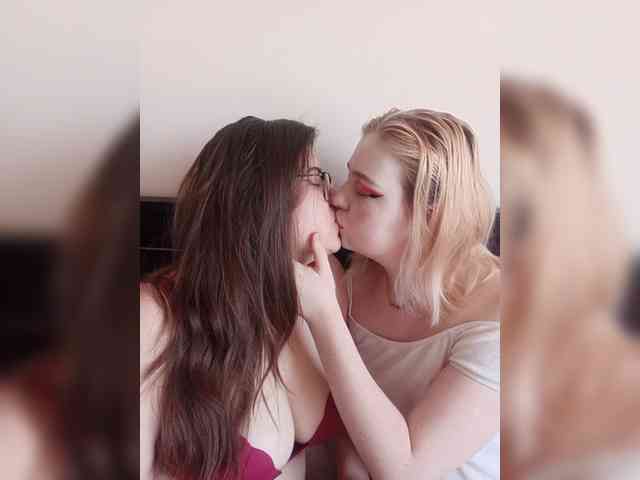 HolyDevilS webcam