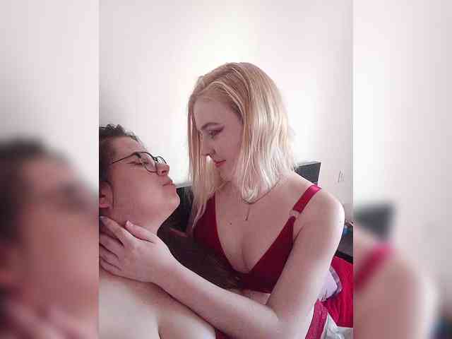 HolyDevilS webcam