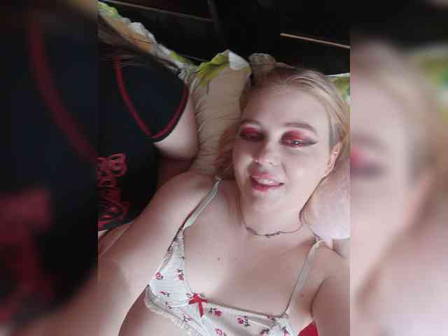 HolyDevilS webcam