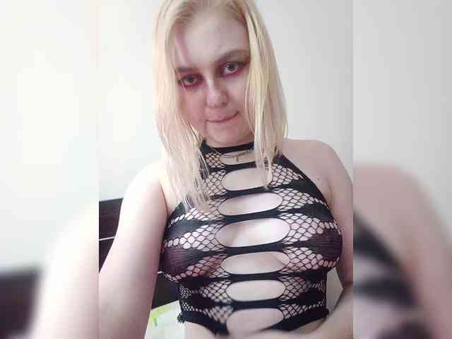 HolyDevilS webcam