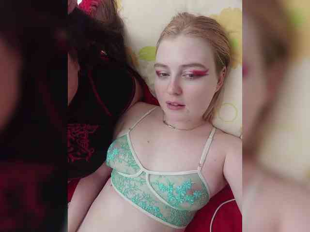 HolyDevilS Live Webcam on BongaCams