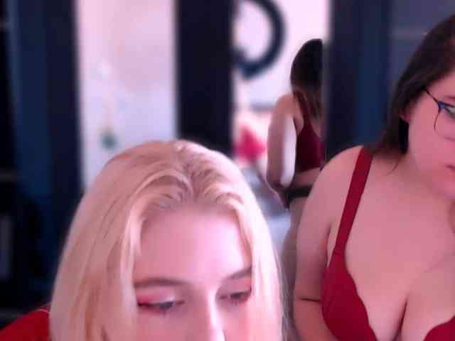 HolyDevilS webcam
