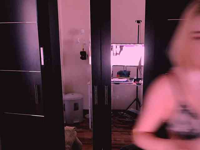 HolyDevilS webcam