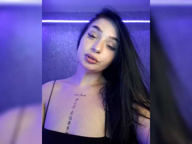 sexy-girl999 live cam on BongaCams