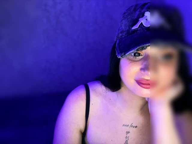 sexy-girl999 live cam on BongaCams
