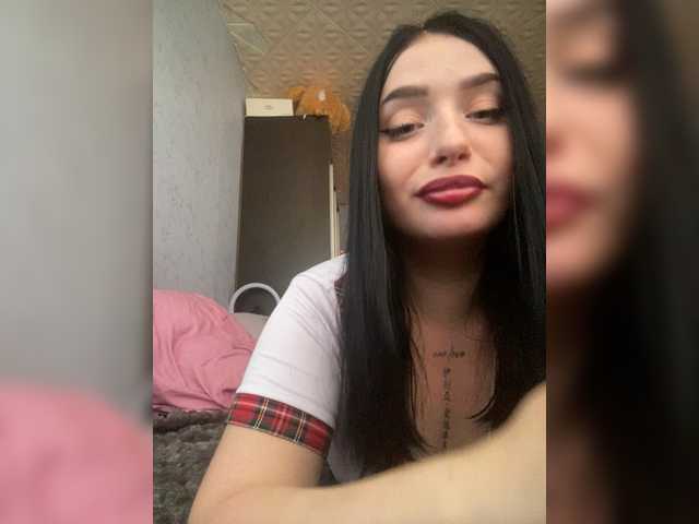 sexy-girl999 live cam on BongaCams