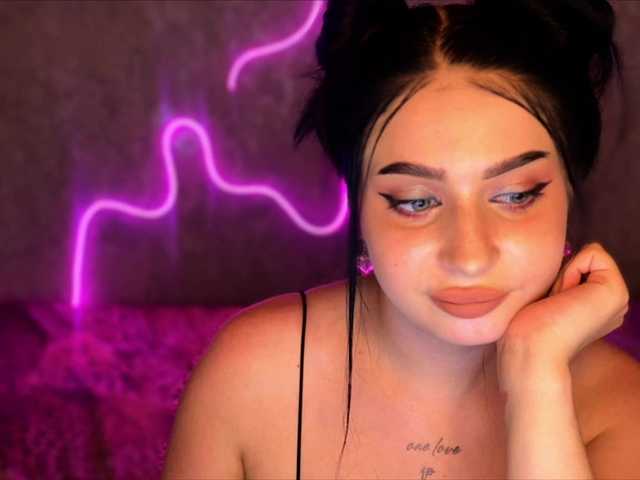 sexy-girl999 live cam on BongaCams