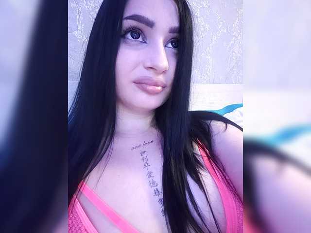 sexy-girl999 live cam on BongaCams