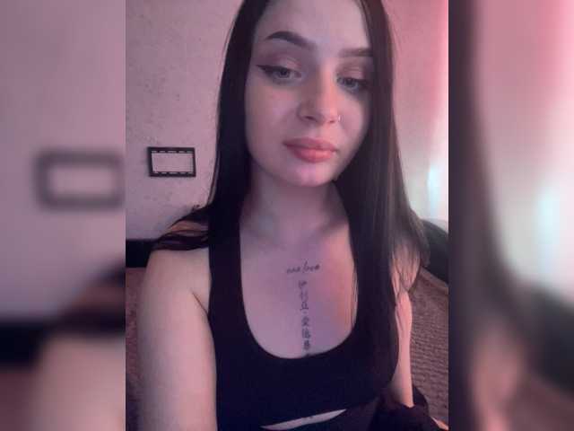 sexy-girl999 live cam on BongaCams