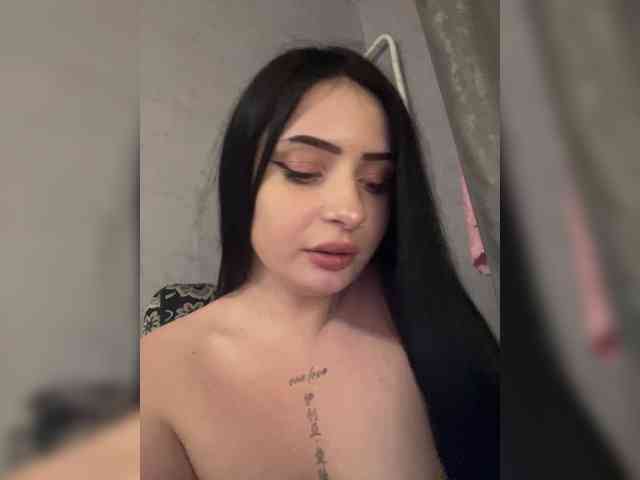 Модель: _Lina_