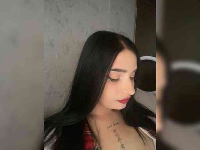 Модель: _Lina_