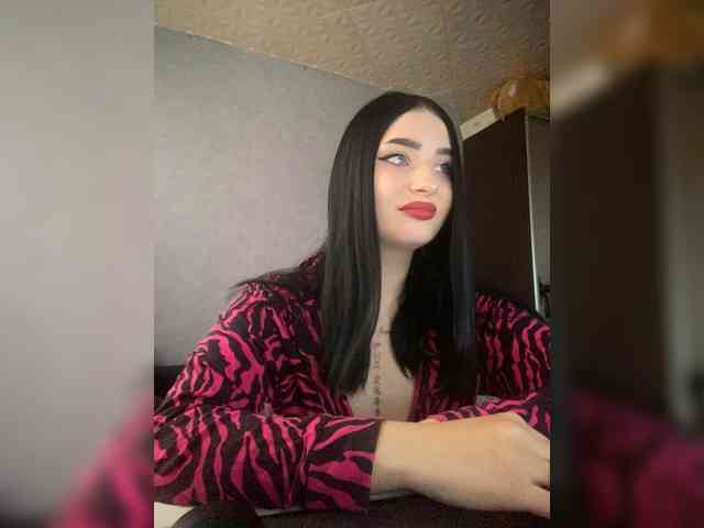 Model: _Lina_