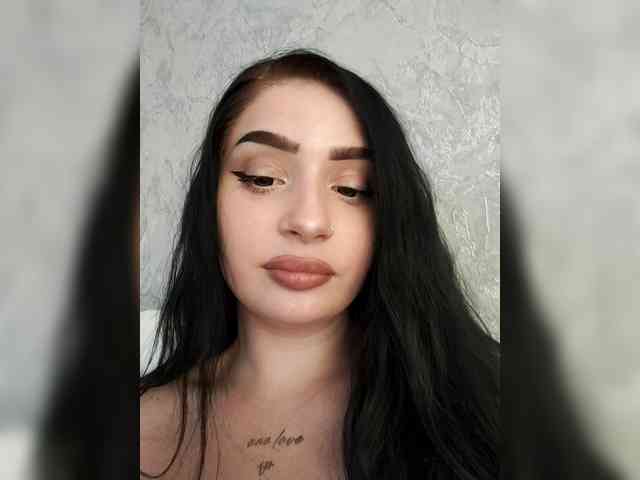 Model: _Lina_