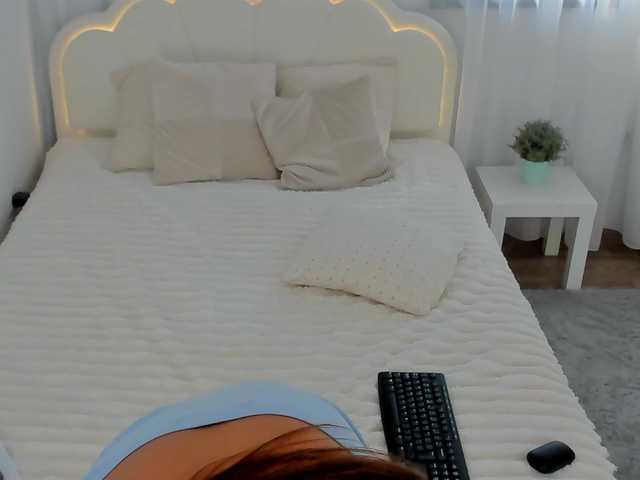 SuaveGia live cam on BongaCams