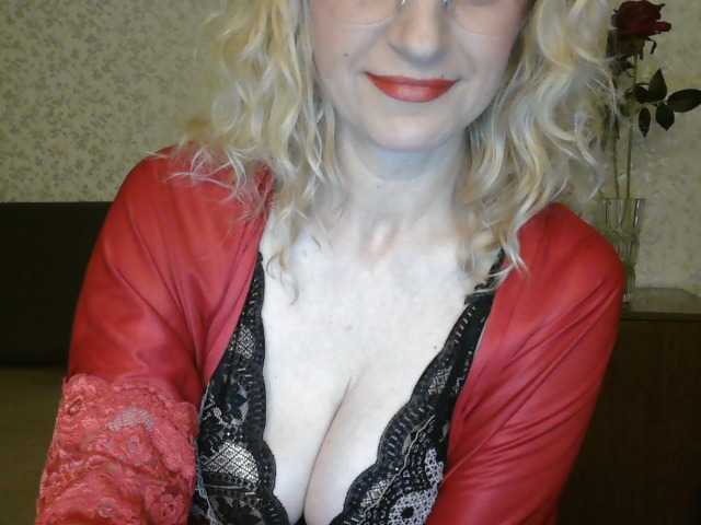 NatashaNannette