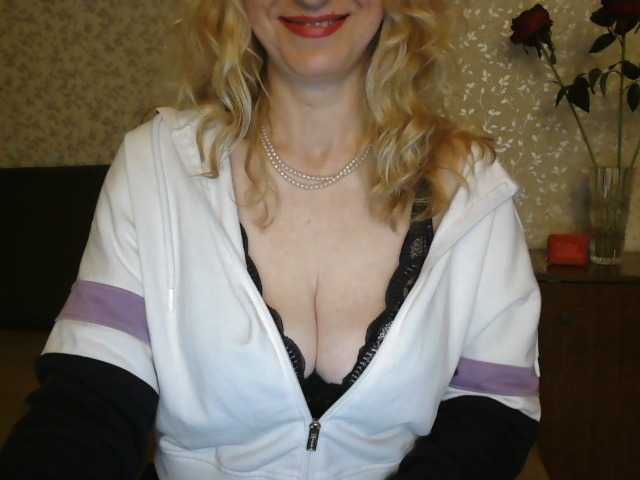 NatashaNannette