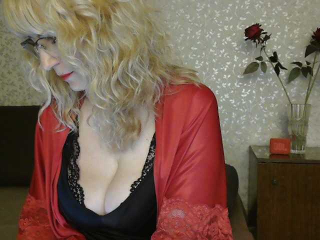 NatashaNannette