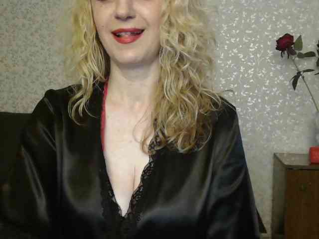 NatashaNannette webcam