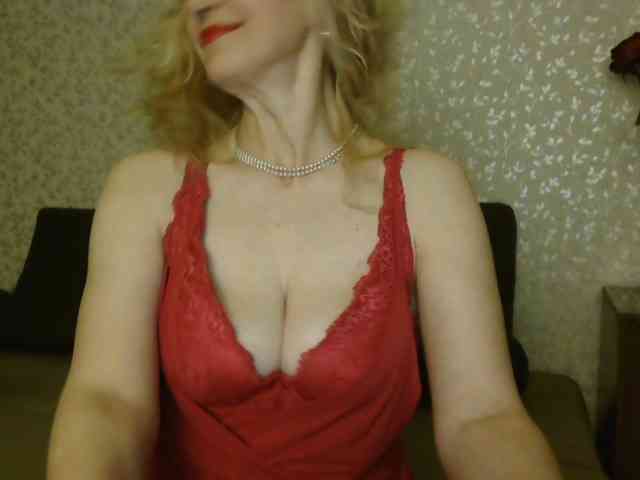 NatashaNannette